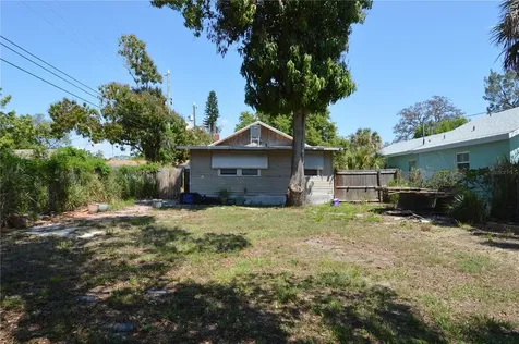 1244 20th Avenue S St Petersburg FL 33705