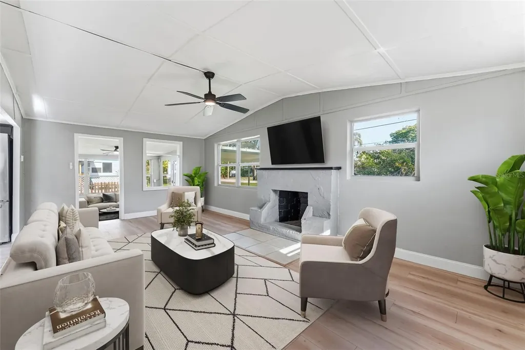 2521 Highland Acres Drive Clearwater FL 33761