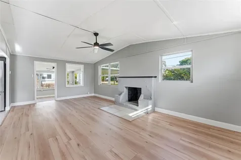 2521 Highland Acres Drive Clearwater FL 33761