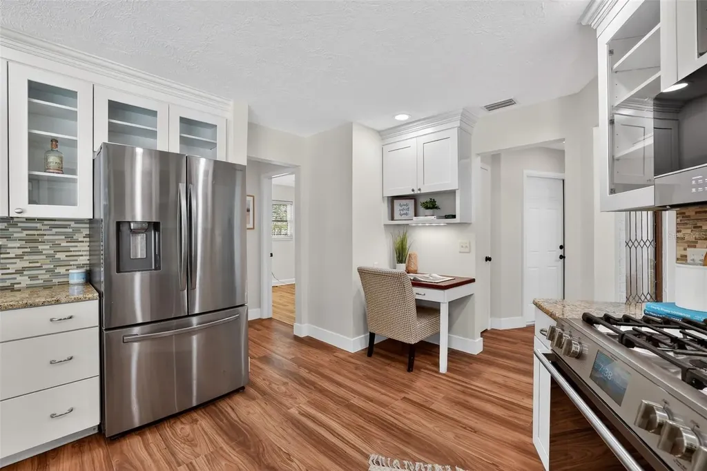 1200 Eden Isle Boulevard NE St Petersburg FL 33704