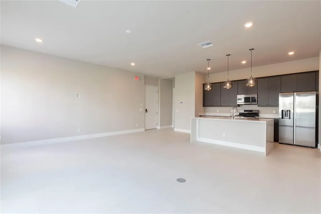7760 Sandy Ridge Drive Reunion FL 34747