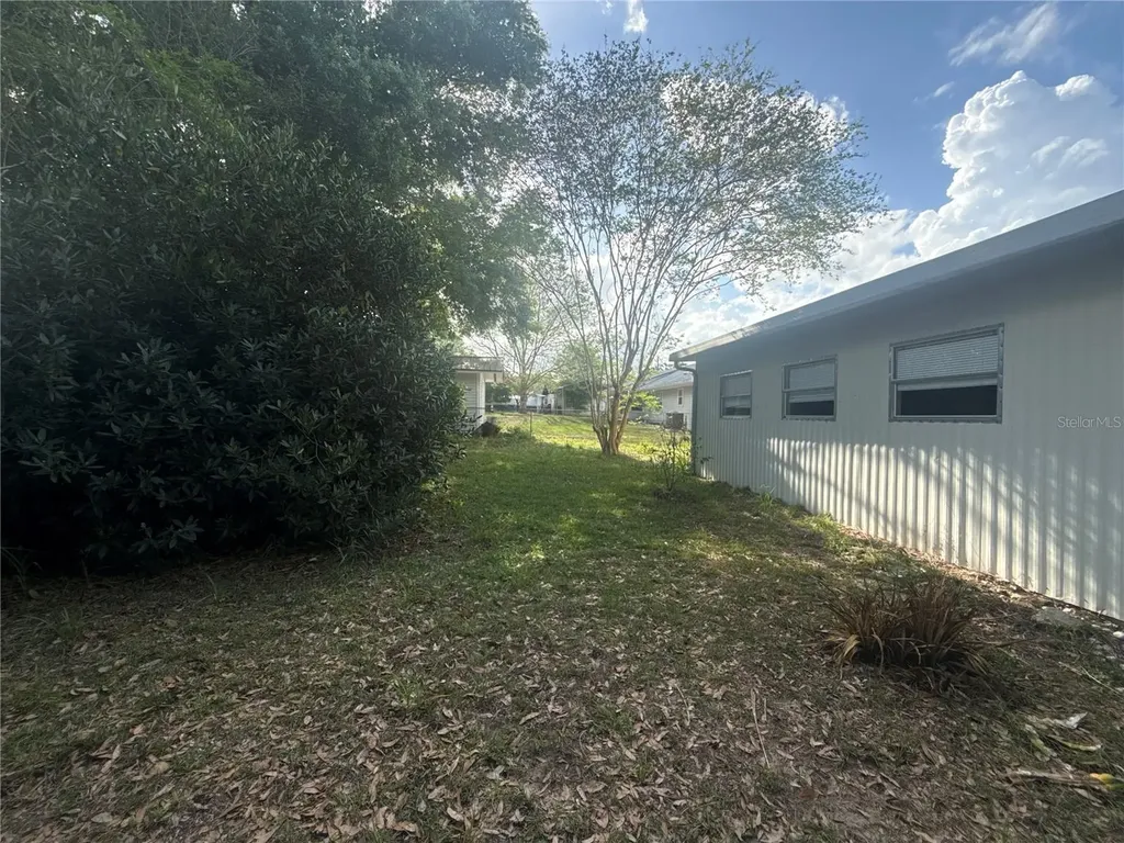 10448 SE 148th Place Summerfield FL 34491