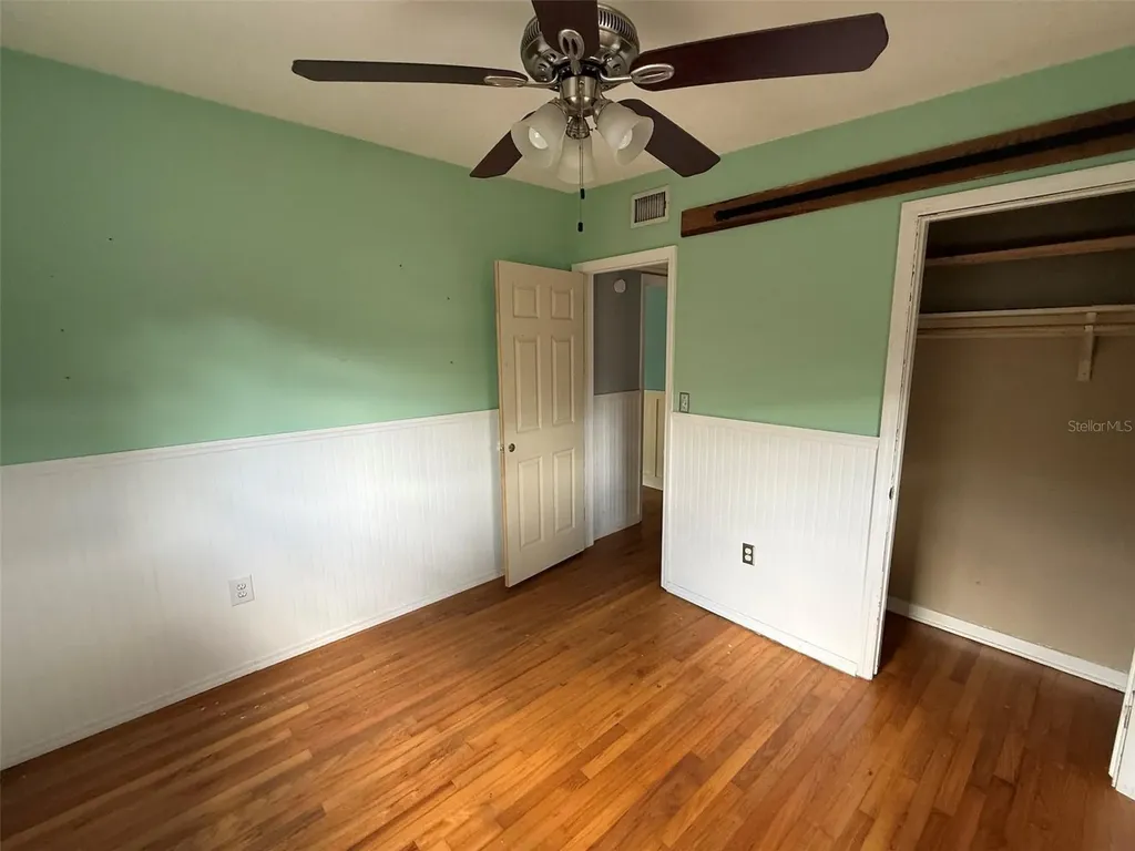 2213 Murdock Boulevard Orlando FL 32817