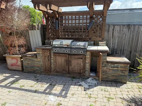 2213 Murdock Boulevard Orlando FL 32817