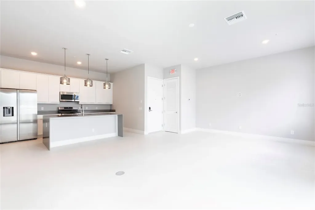 7760 Sandy Ridge Drive Reunion FL 34747