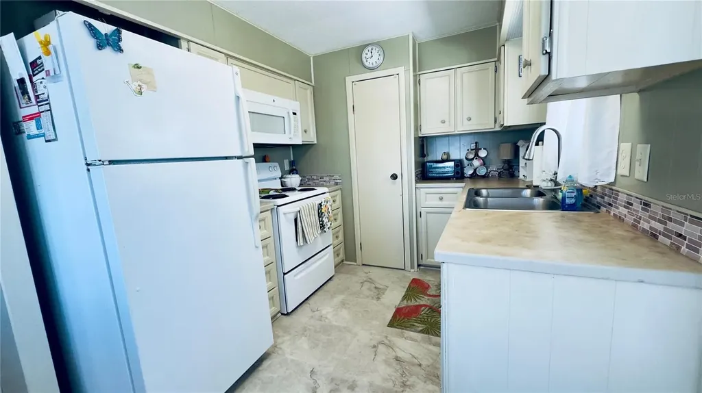 553 Fleetwood Street North Port FL 34287