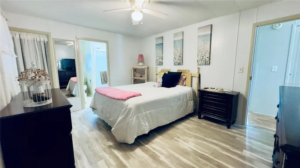 553 Fleetwood Street North Port FL 34287