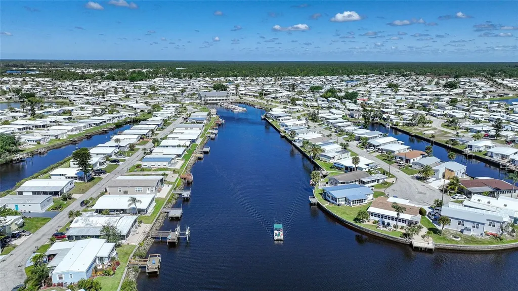 553 Fleetwood Street North Port FL 34287