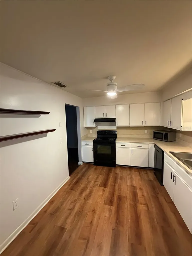 1454 Grand Cayman Circle Winter Haven FL 33884