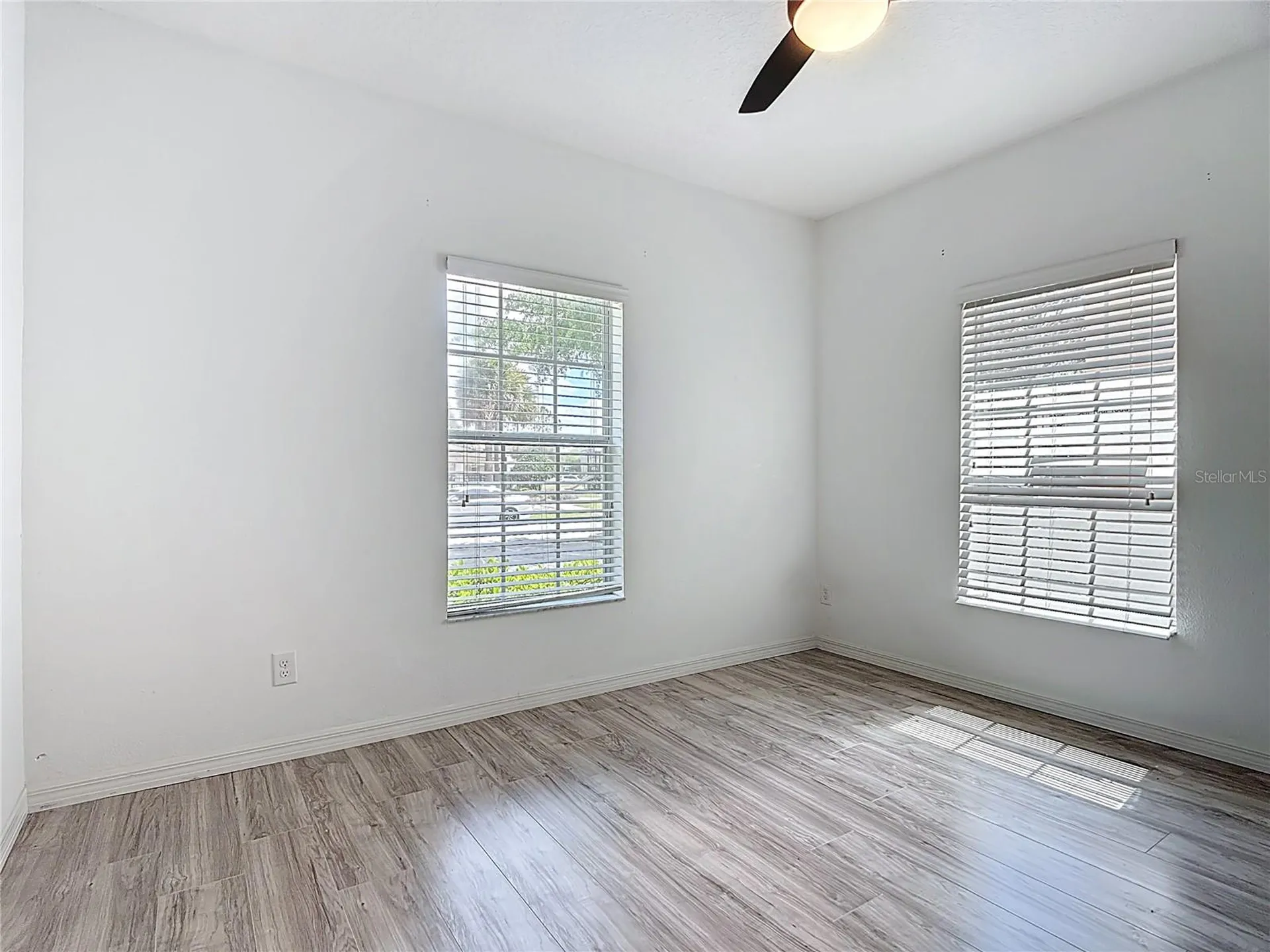 2896 Tanzanite Terrace Kissimmee FL 34758