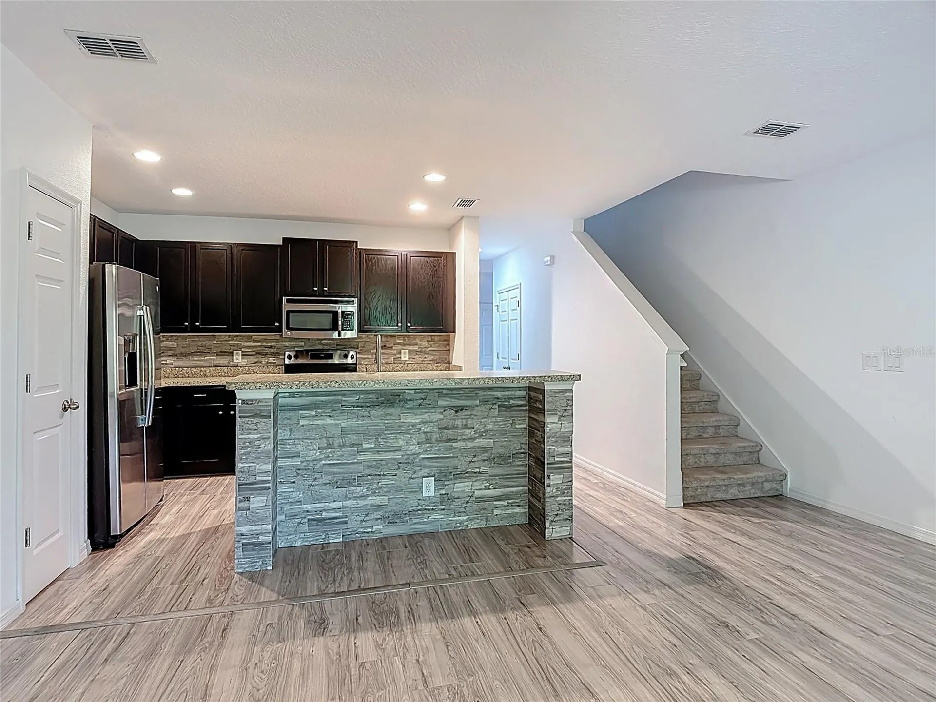 2896 Tanzanite Terrace Kissimmee FL 34758