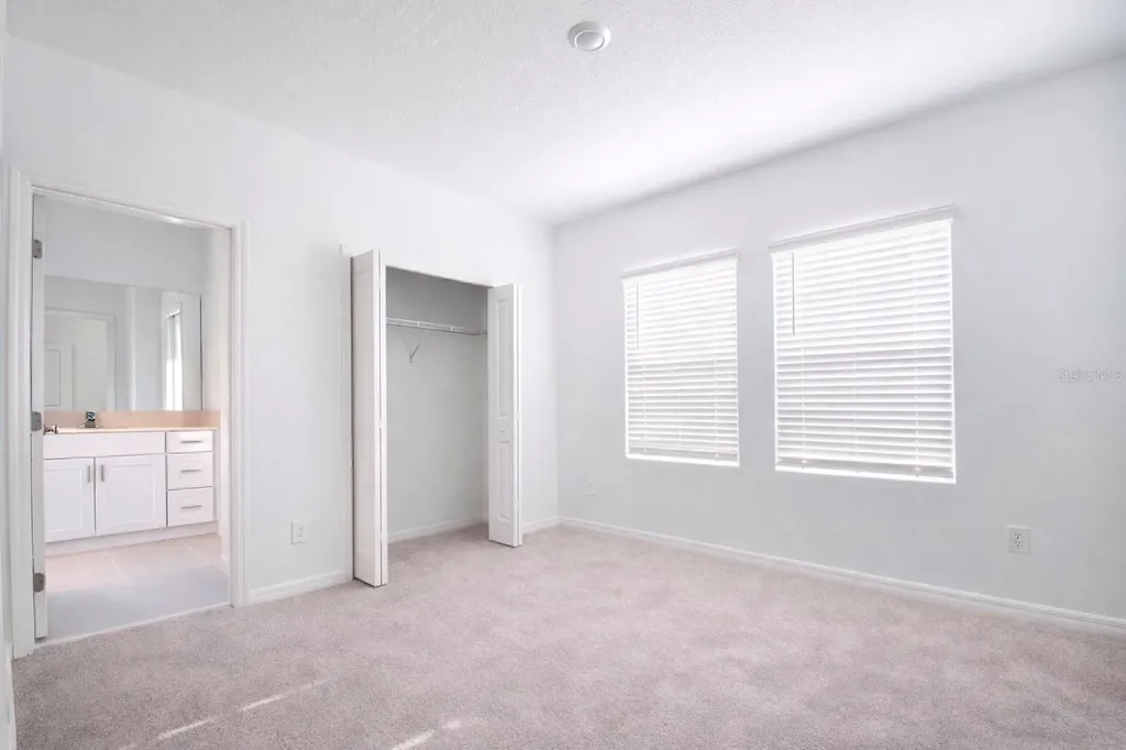 3396 Lapis Lake Drive Zephyrhills FL 33541