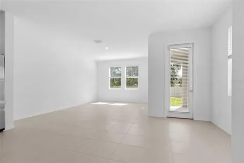 3396 Lapis Lake Drive Zephyrhills FL 33541
