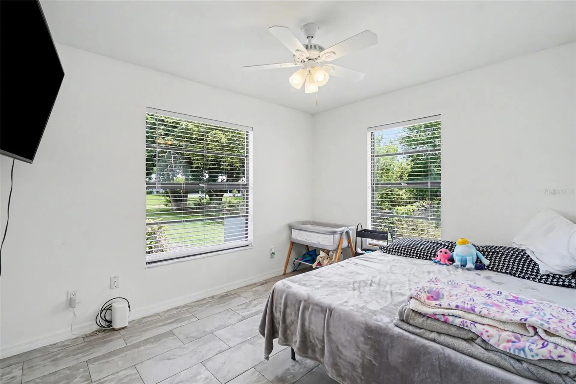 2208/2210 Iris Way Fort Myers FL 33905