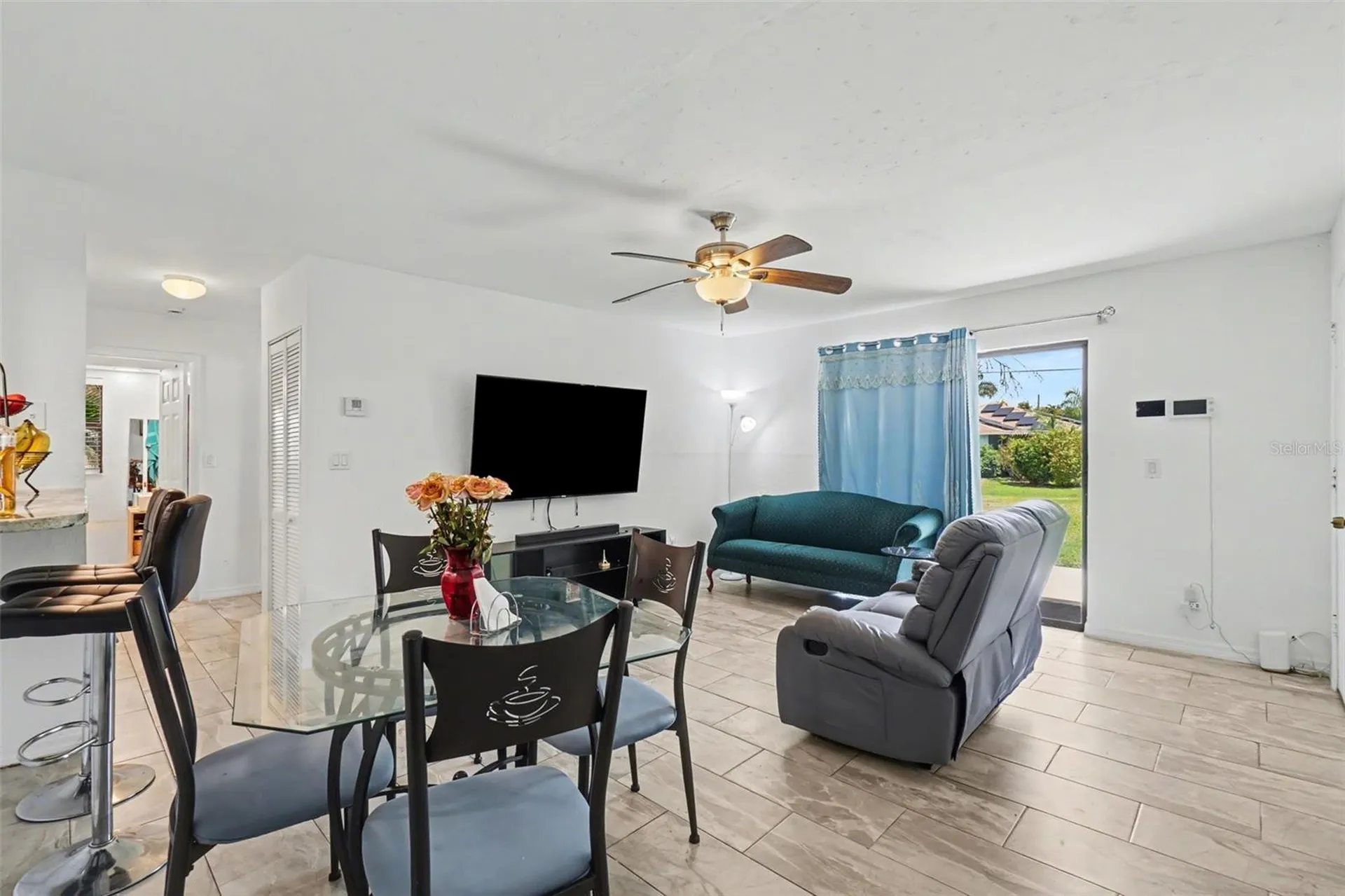 2208/2210 Iris Way Fort Myers FL 33905