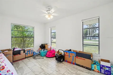 2208/2210 Iris Way Fort Myers FL 33905