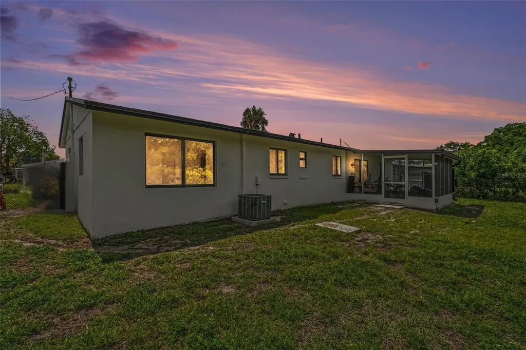 73 Cardinal Drive North Fort Myers FL 33917
