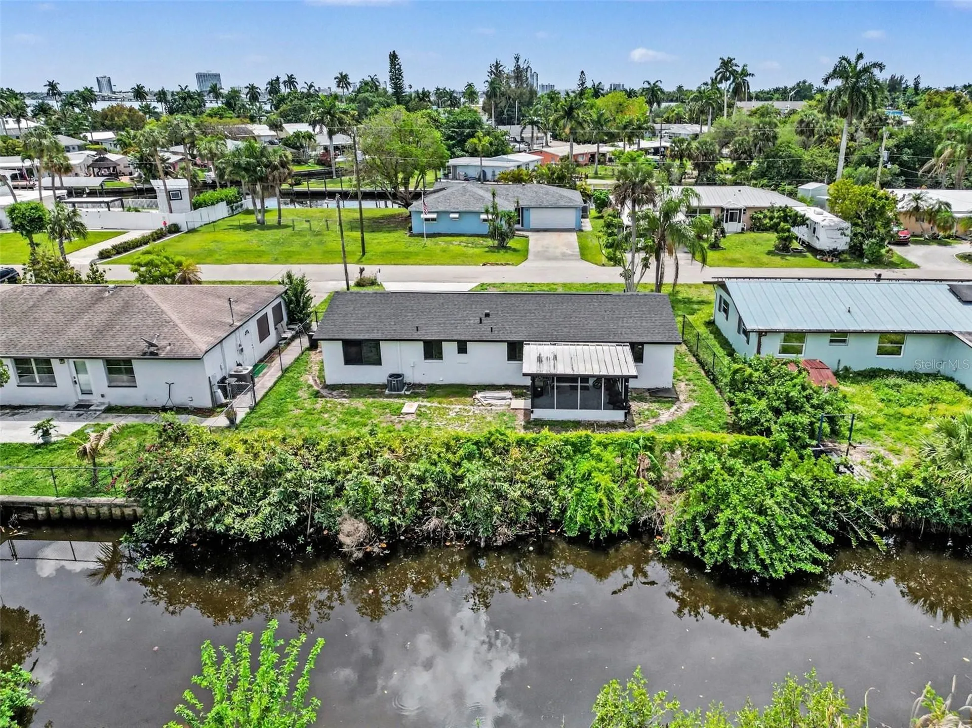 73 Cardinal Drive North Fort Myers FL 33917