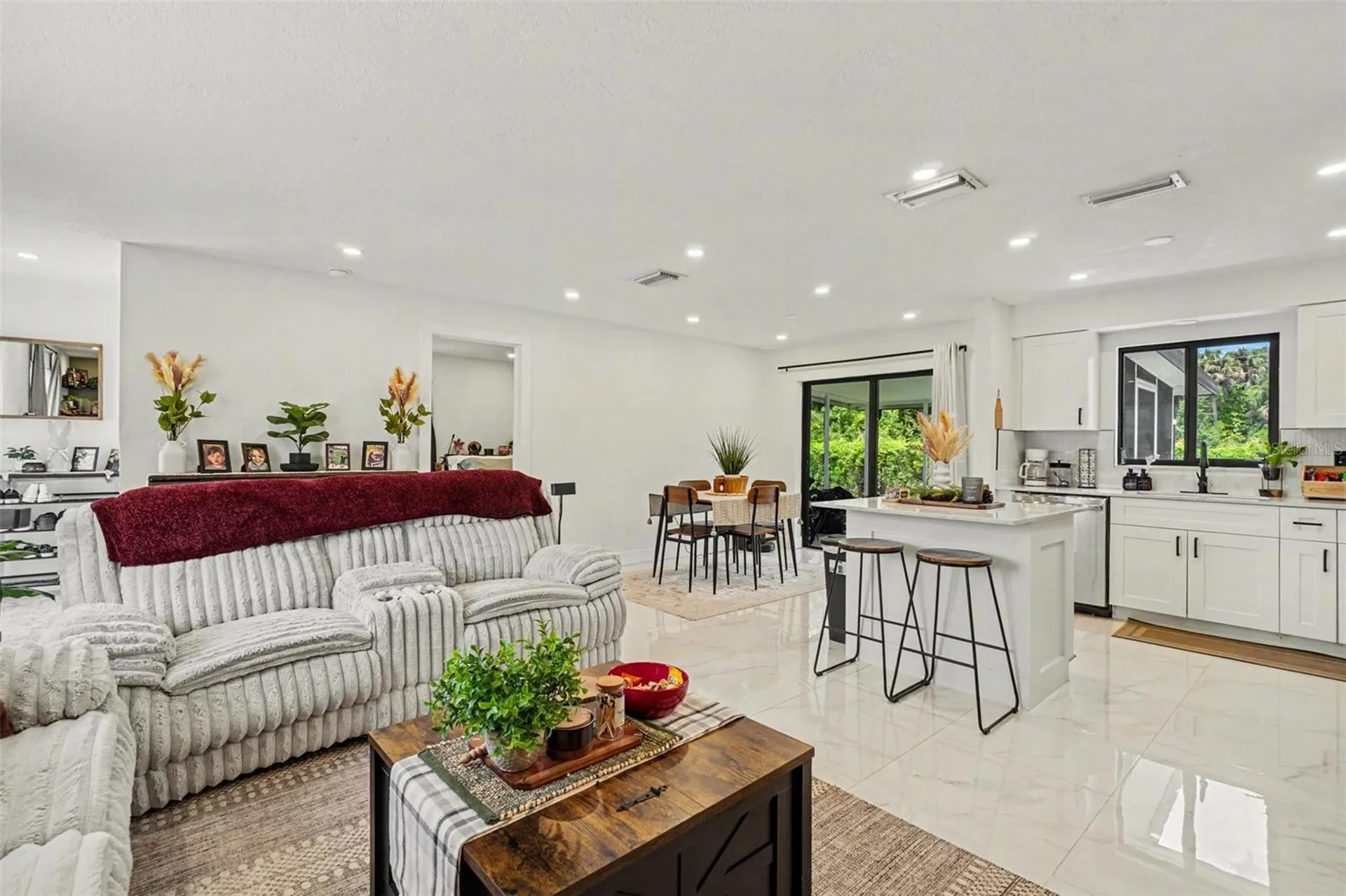 73 Cardinal Drive North Fort Myers FL 33917