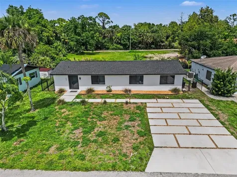 73 Cardinal Drive North Fort Myers FL 33917