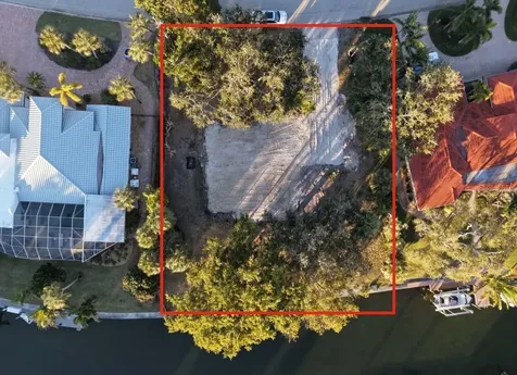 822 Paradise Way Sarasota FL 34242