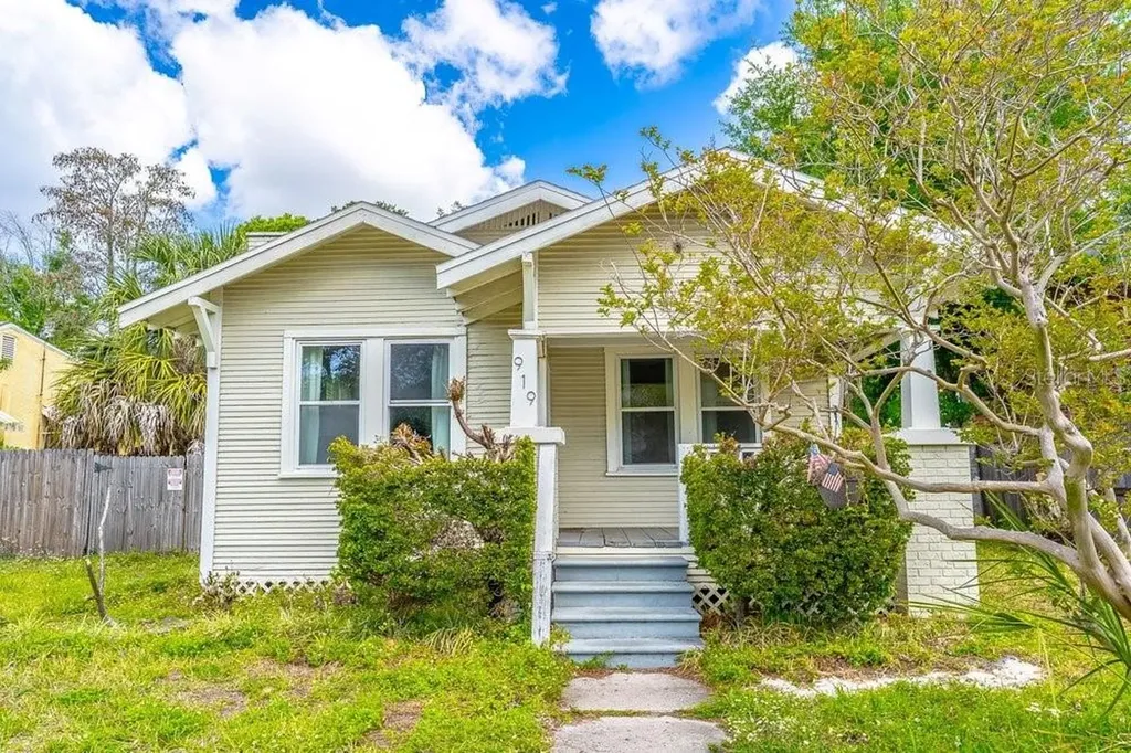 919 W Plymouth Street Tampa FL 33603