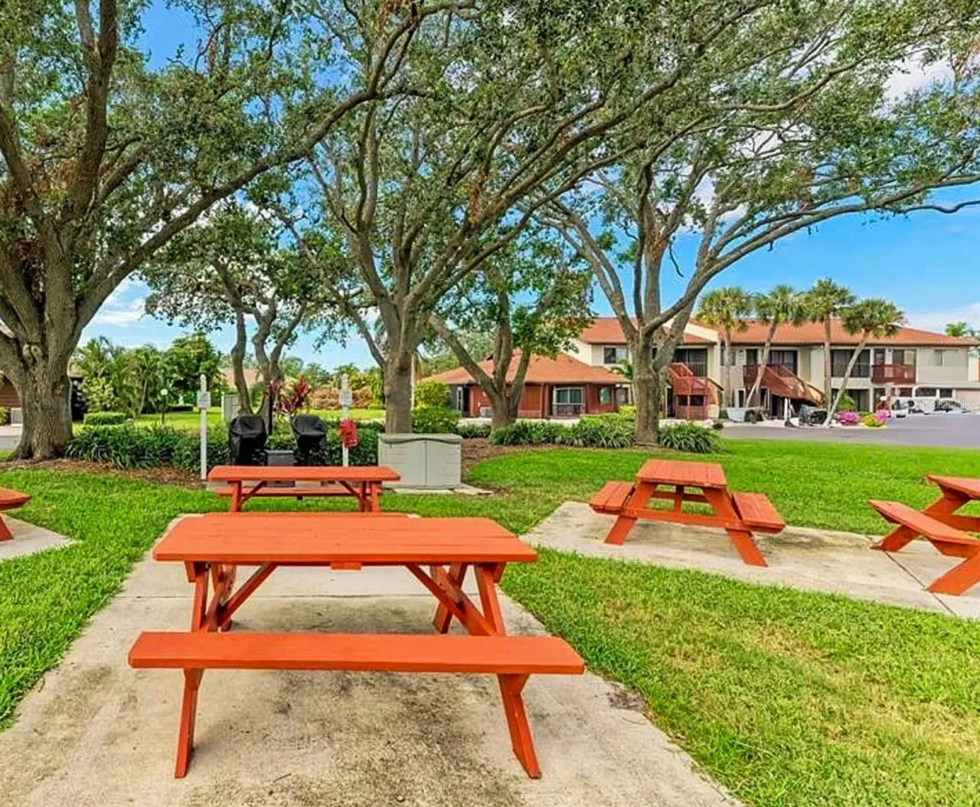 2829 74th Street W Bradenton FL 34209