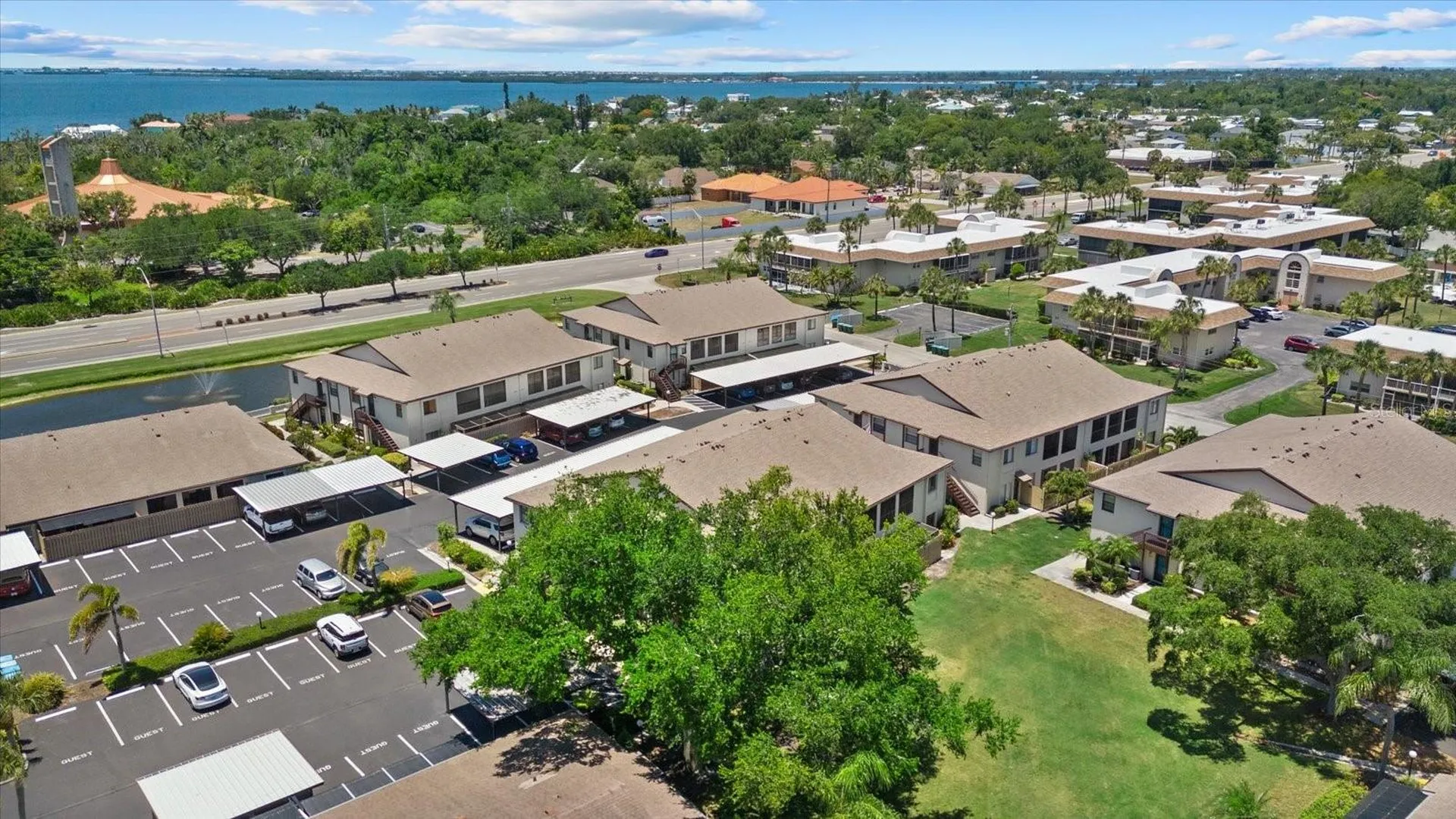 2829 74th Street W Bradenton FL 34209