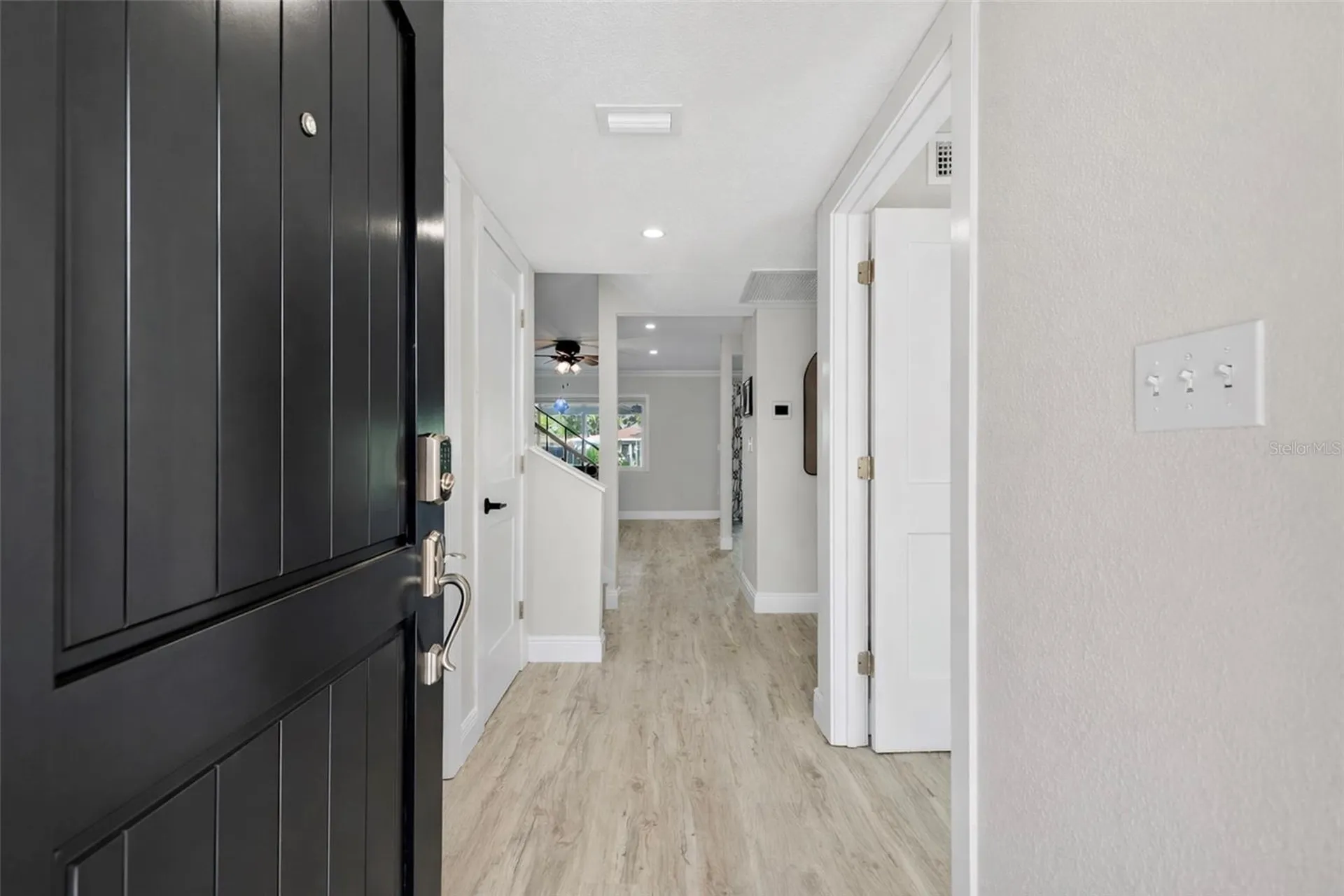6747 Cape Hatteras Way NE St Petersburg FL 33702