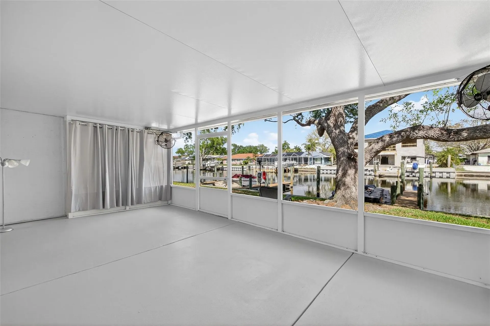 6257 Cape Hatteras Way NE St Petersburg FL 33702