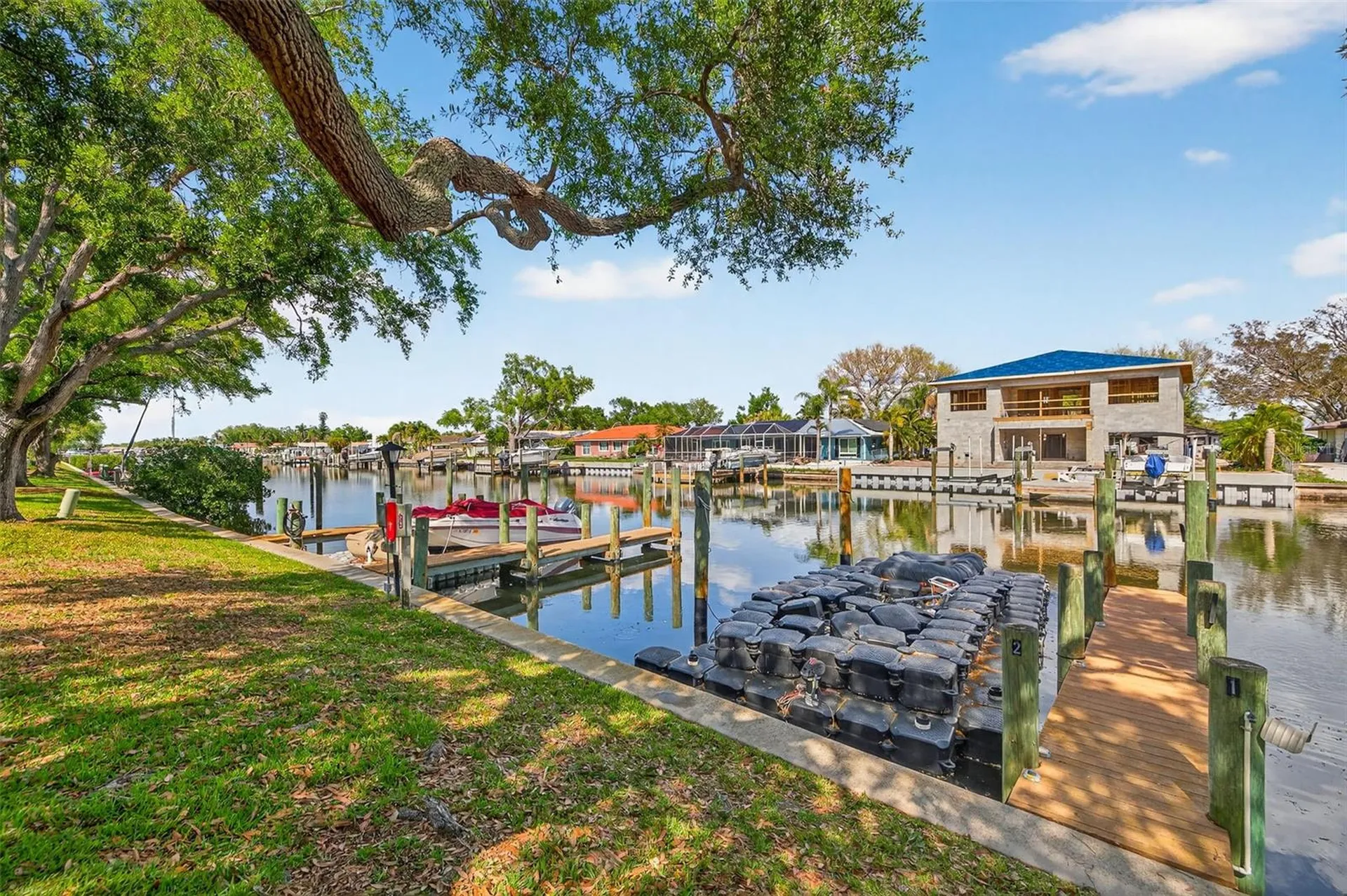 6257 Cape Hatteras Way NE St Petersburg FL 33702