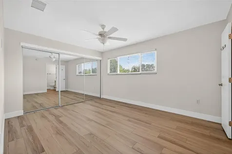 6257 Cape Hatteras Way NE St Petersburg FL 33702