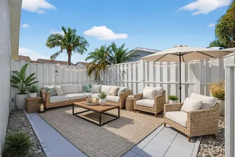 6257 Cape Hatteras Way NE St Petersburg FL 33702