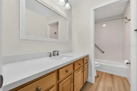 6257 Cape Hatteras Way NE St Petersburg FL 33702
