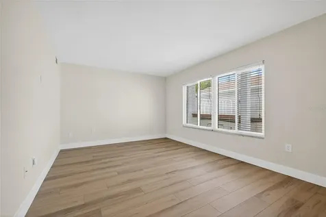 6257 Cape Hatteras Way NE St Petersburg FL 33702