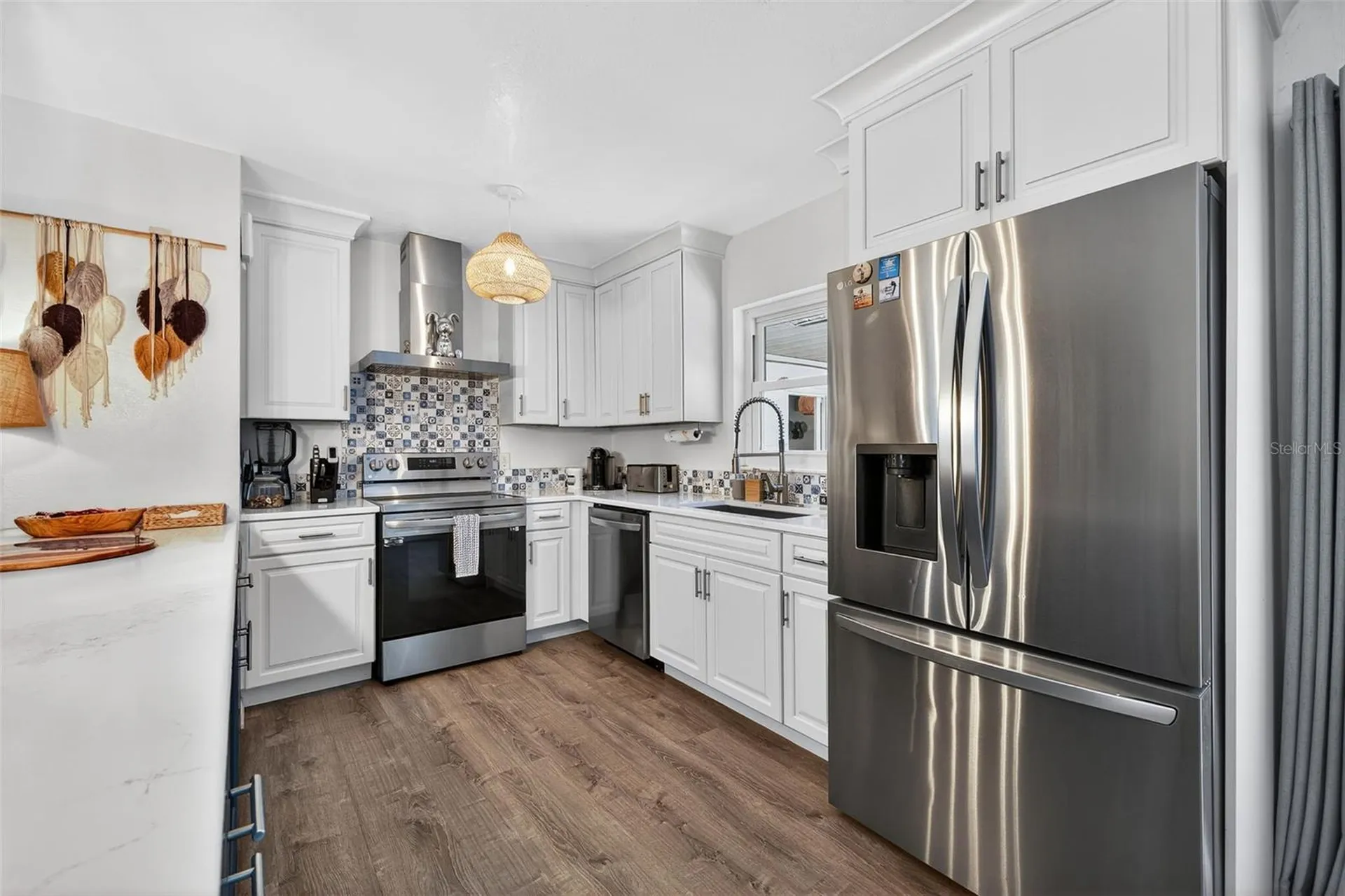 1760 75th Avenue N St Petersburg FL 33702