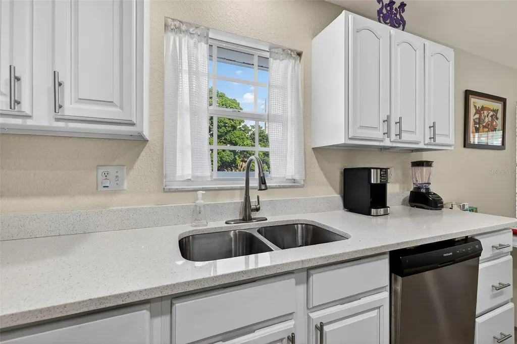 2801 2nd Avenue S St Petersburg FL 33712