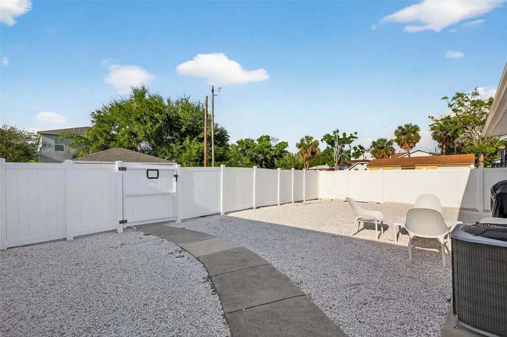 2801 2nd Avenue S St Petersburg FL 33712