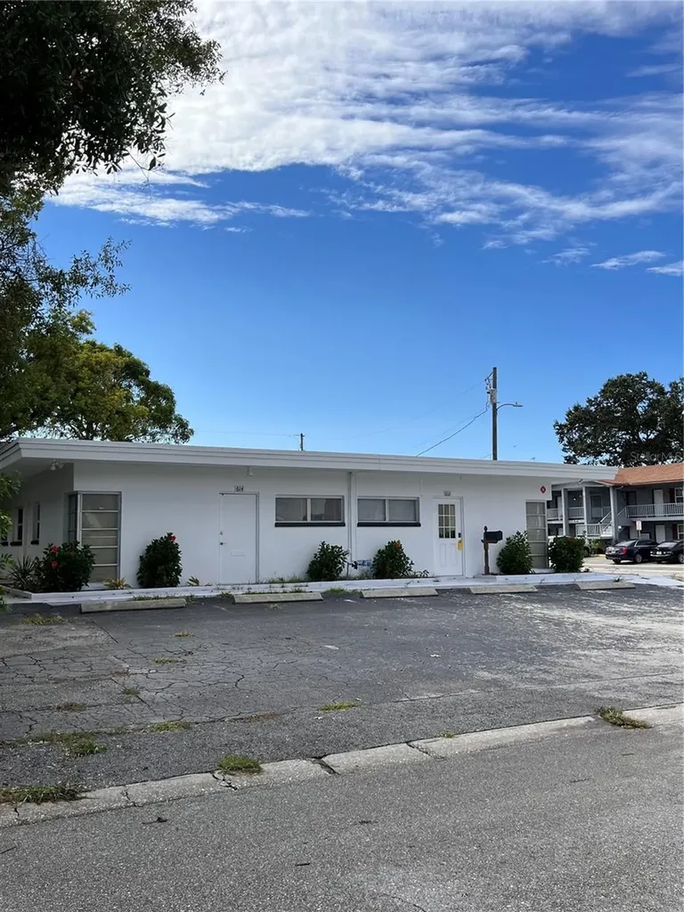 612 S Lincoln Avenue Clearwater FL 33756