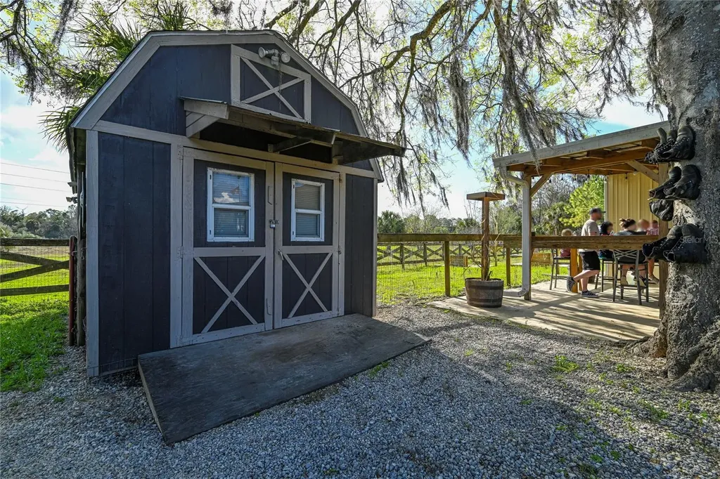 11350 State Road 121 Inglis FL 34449