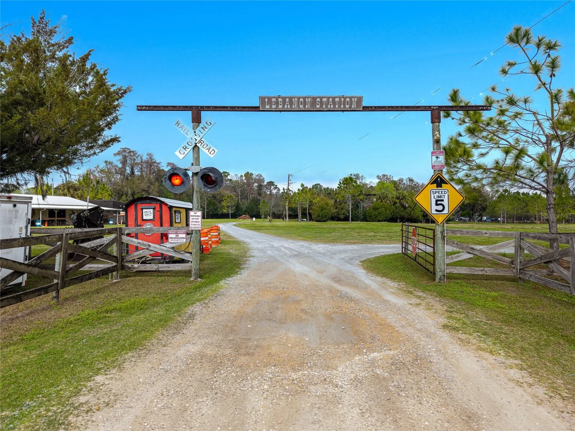 11350 State Road 121 Inglis FL 34449