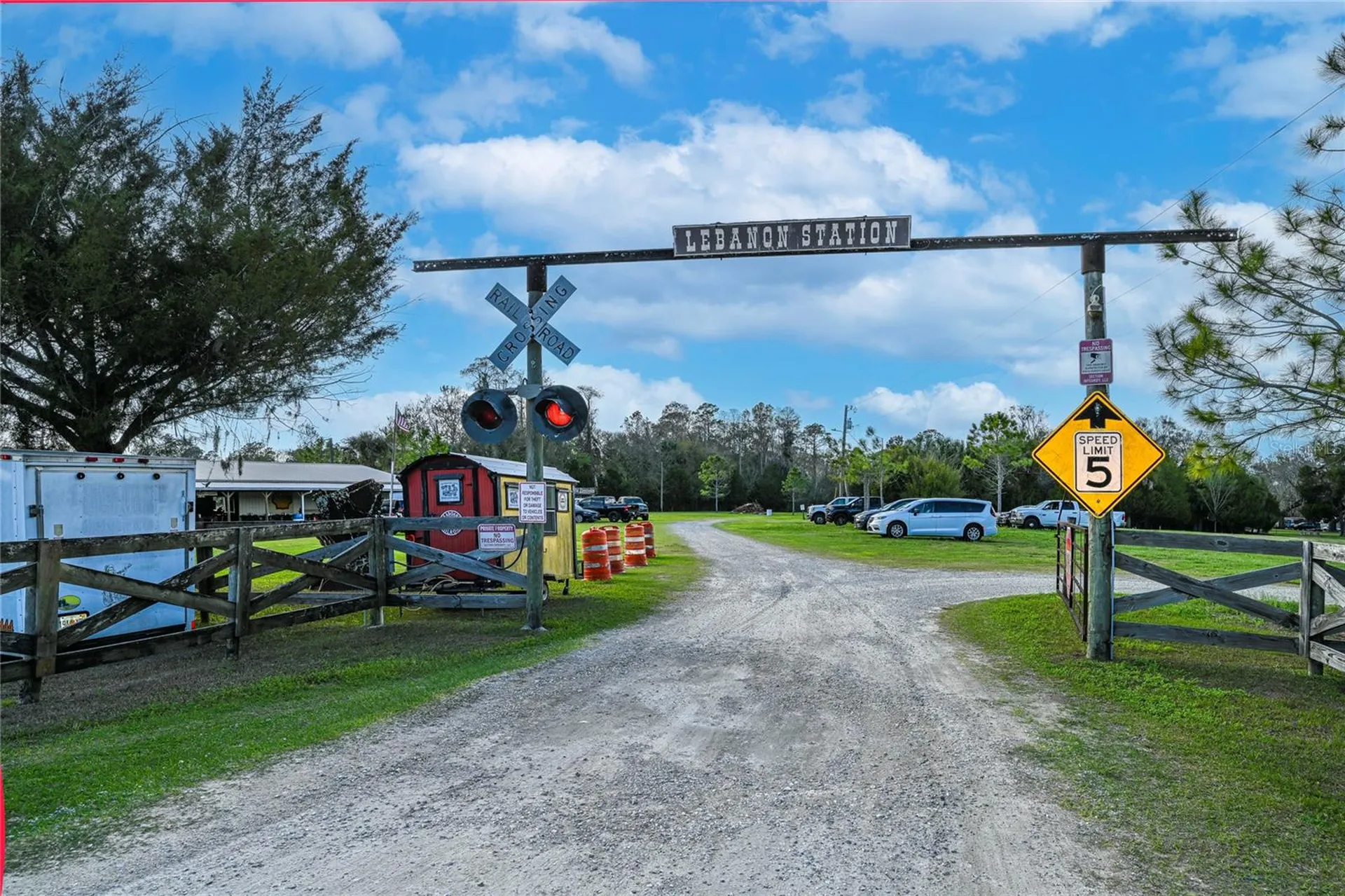 11350 State Road 121 Inglis FL 34449