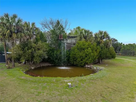 11350 State Road 121 Inglis FL 34449