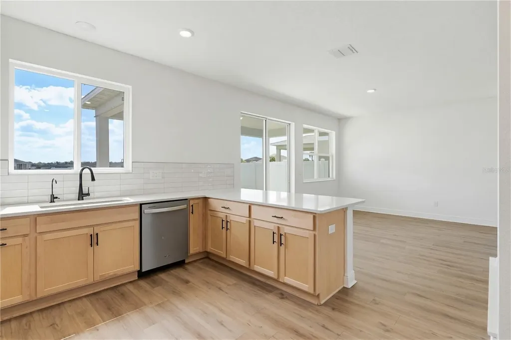 9395 Sandy Bluffs Circle Parrish FL 34219