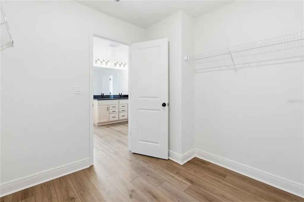 9395 Sandy Bluffs Circle Parrish FL 34219
