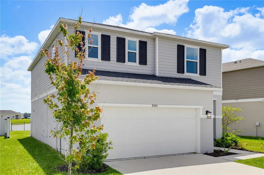 9395 Sandy Bluffs Circle Parrish FL 34219