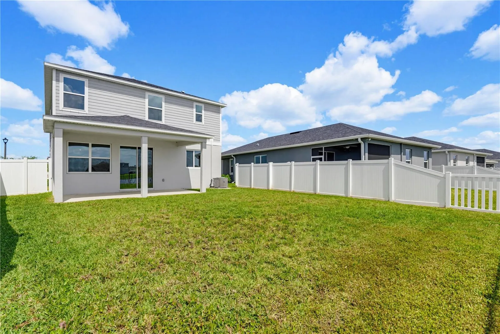 9395 Sandy Bluffs Circle Parrish FL 34219