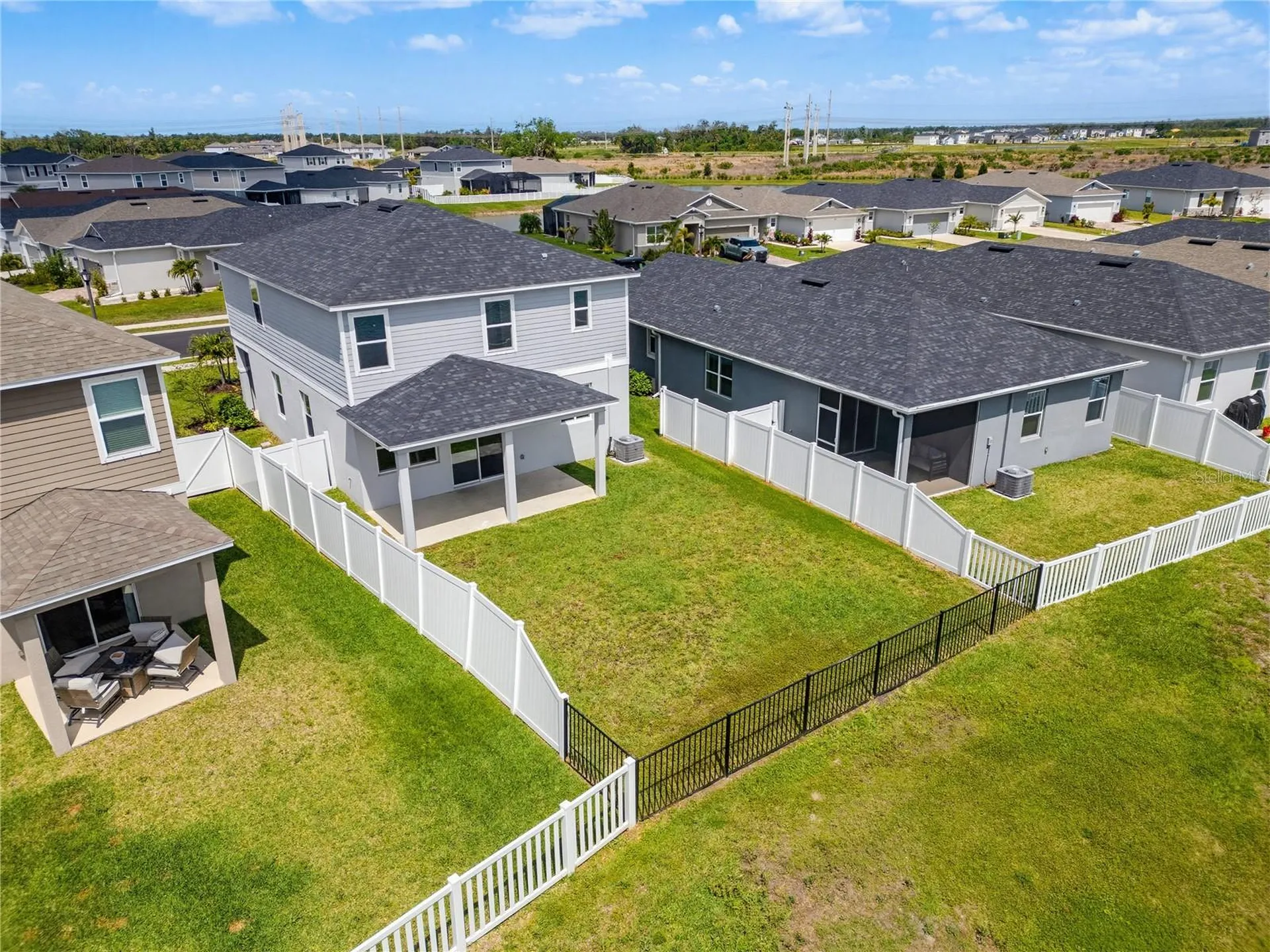 9395 Sandy Bluffs Circle Parrish FL 34219