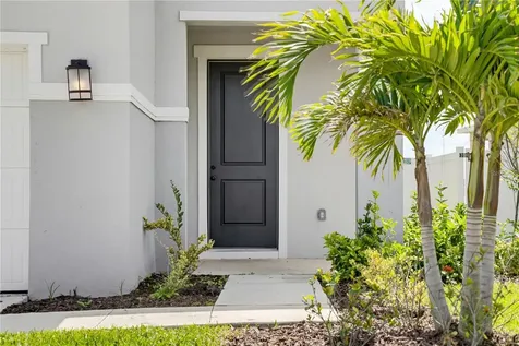 9395 Sandy Bluffs Circle Parrish FL 34219