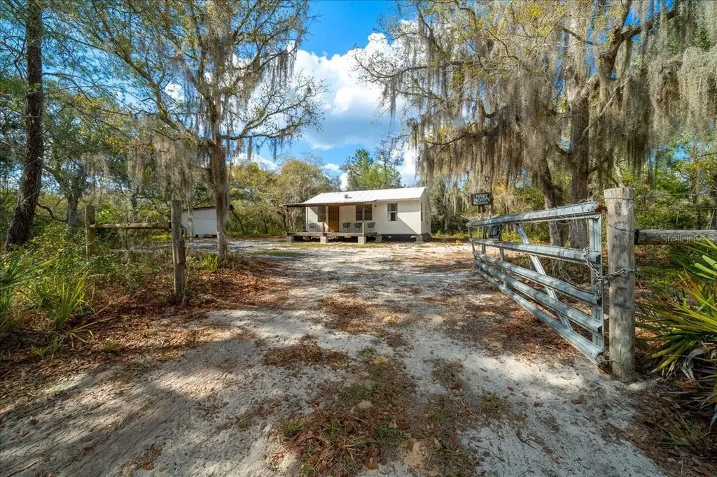 15605 NE 236th Street Fort Mc Coy FL 32134